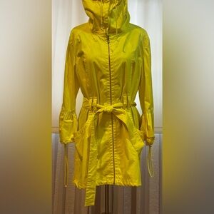 St. John Vibrant Yellow Windbreaker Rain Jacket with belt, unique